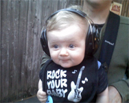 Kingston, 7 months, at the No Doubt show (courtesy of Jeannie)